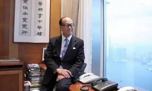 國寶級商業(yè)大佬的辦公室長啥樣？